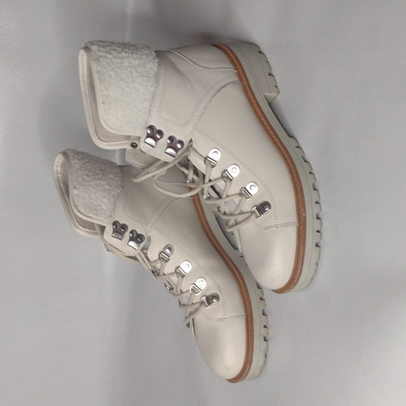 Marc Fisher Women's Leather Isalia Lace Up Boots 8.5 - Picture 4 of 10